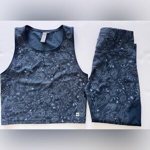 [Sweaty Betty] Paisley Print Navy Athletic Workout (Yoga) Set Sz: S